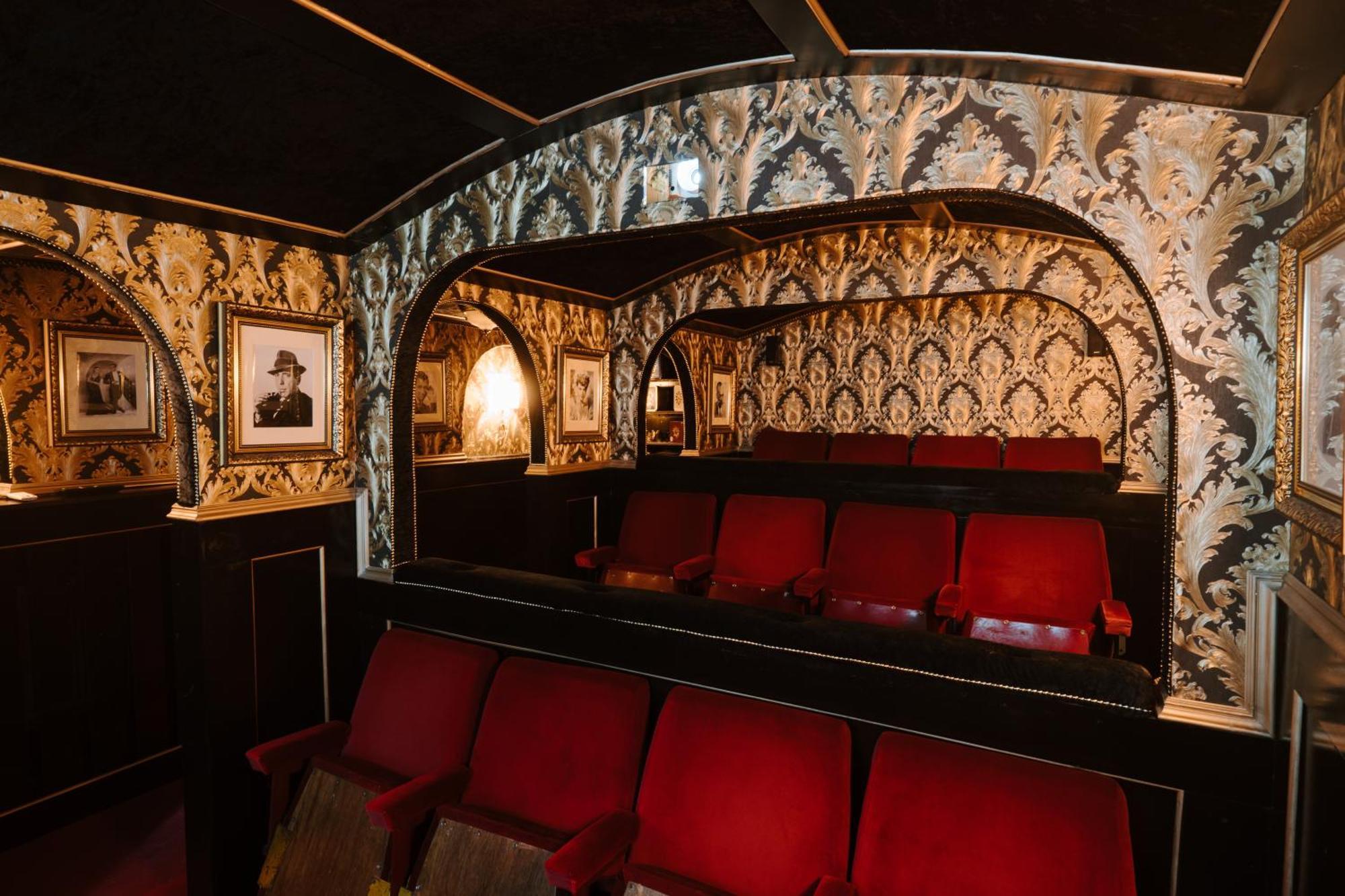 Sheddington Manor - 2 Bedroom Guest House & Cinema Belfast Extérieur photo